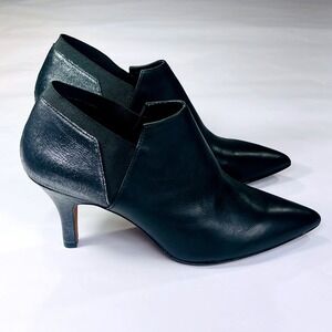 NEW Donald J Pliner Tillie Heels Womens 9 Black Leather Pointed Toe Ankle Bootie